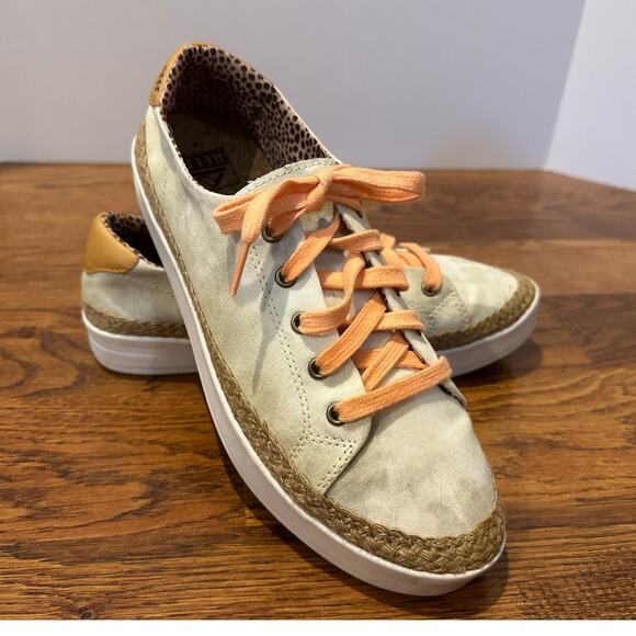 Reef Women's Cushion Sunset Casual Lace Up Shoes Washed Sand Size 9 - Picture 1 of 9